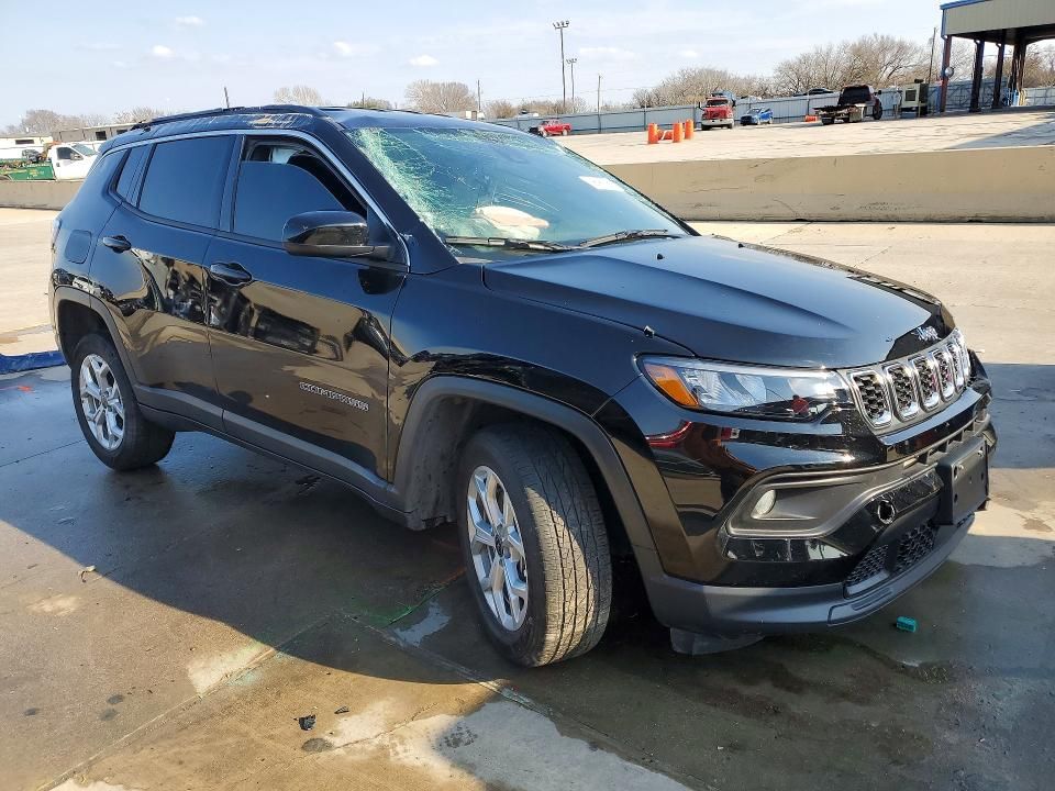 2025 Jeep Compass Latitude