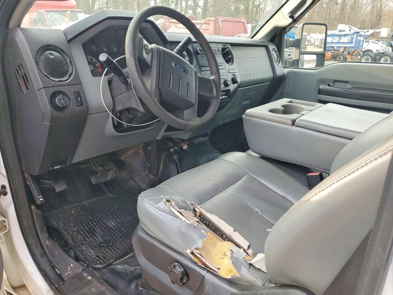 2011 Ford F350 Super Duty Dump Truck
