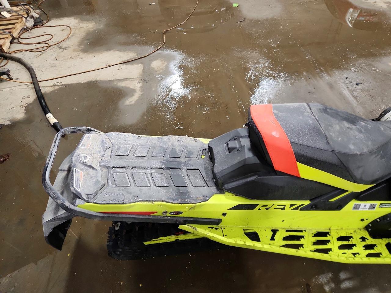 2020 Skidoo 2020 Skidoo REV