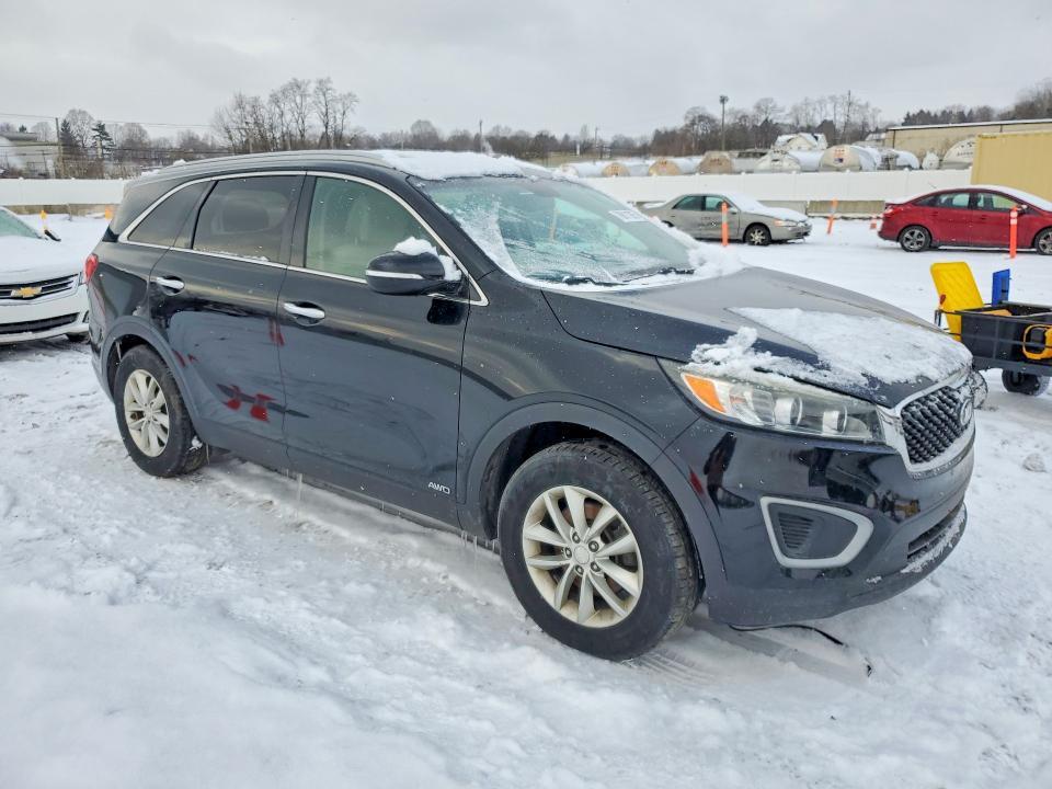 2016 KIA Sorento lx
