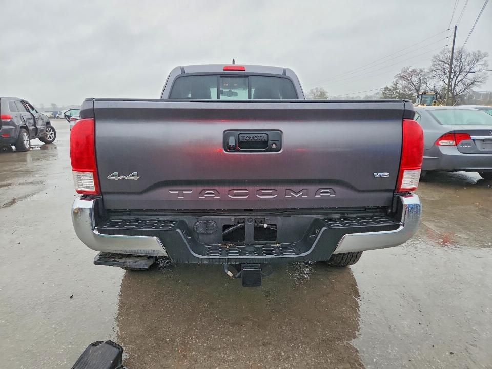 2017 Toyota Tacoma SR5 V6