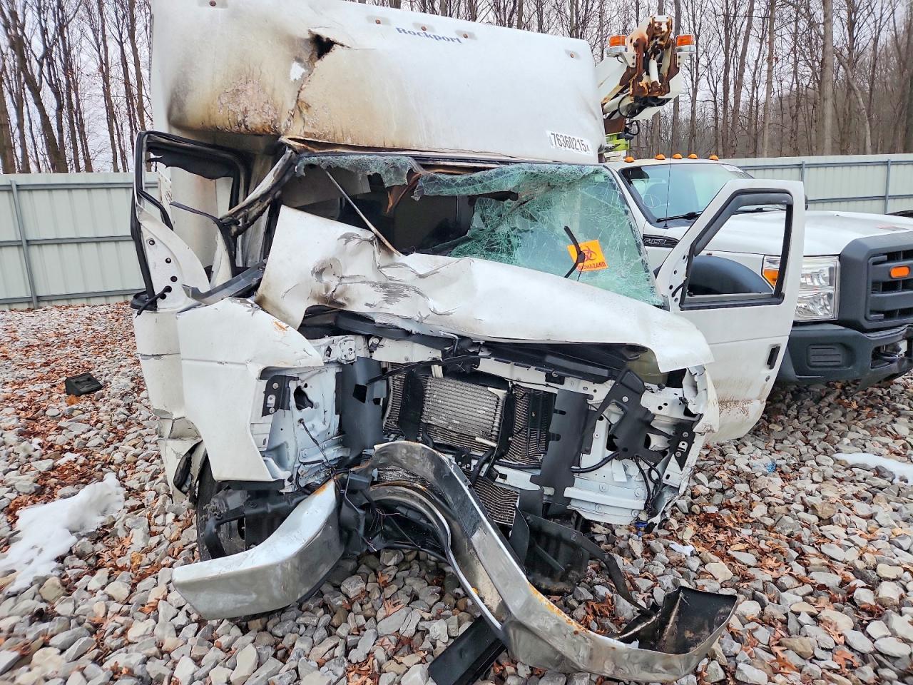 2024 Ford 2024 PC Ford E450 Super