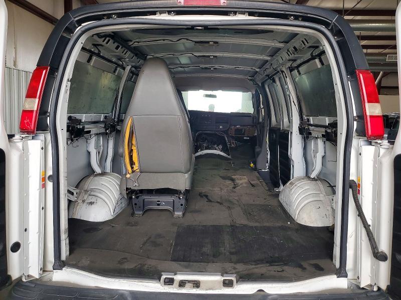 2016 Chevrolet Express 3500 Cargo Delivery van