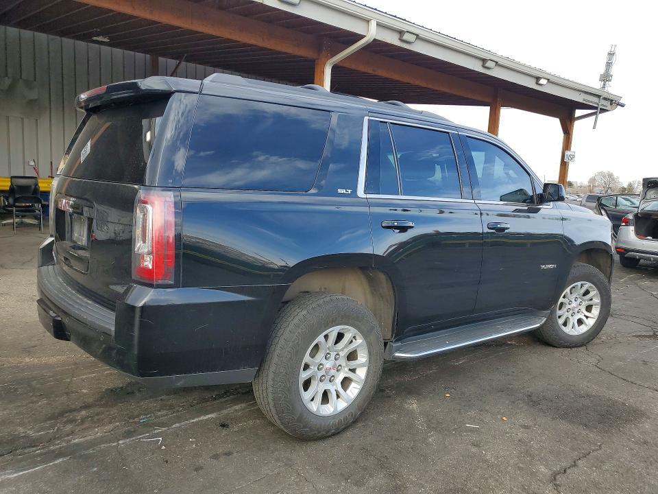 2017 GMC Yukon slt