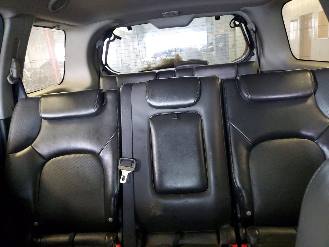 2010 Nissan Pathfinder s