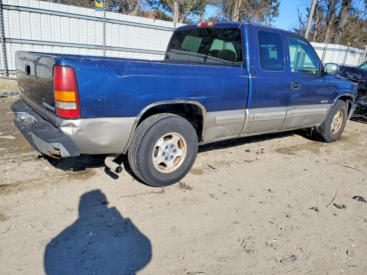 2000 Chevrolet Silverado C1500