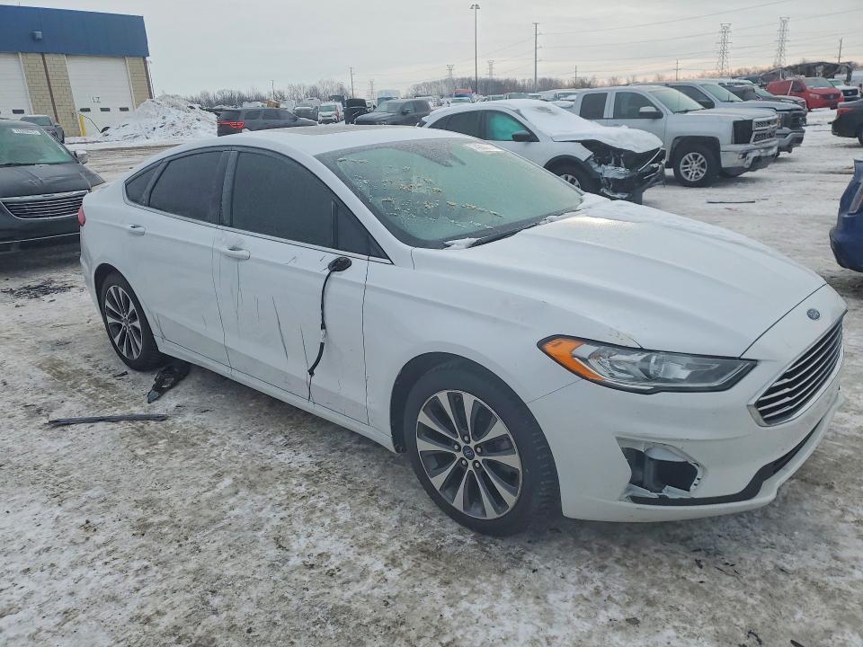 2020 Ford Fusion se