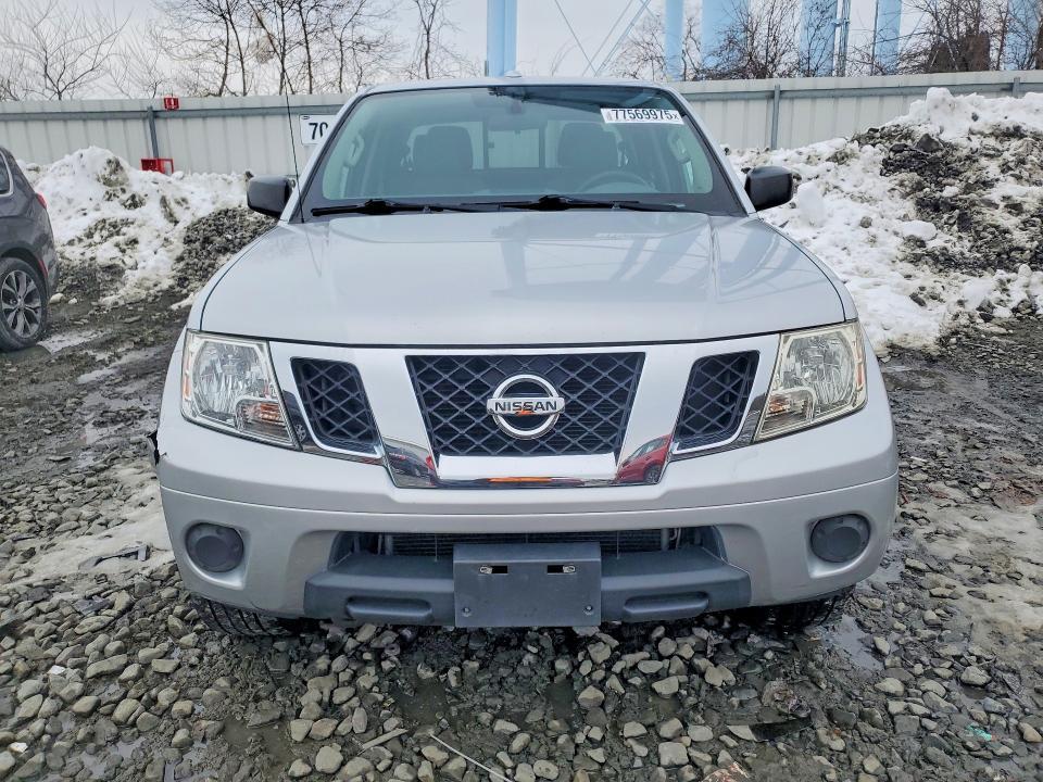 2017 Nissan Frontier sv