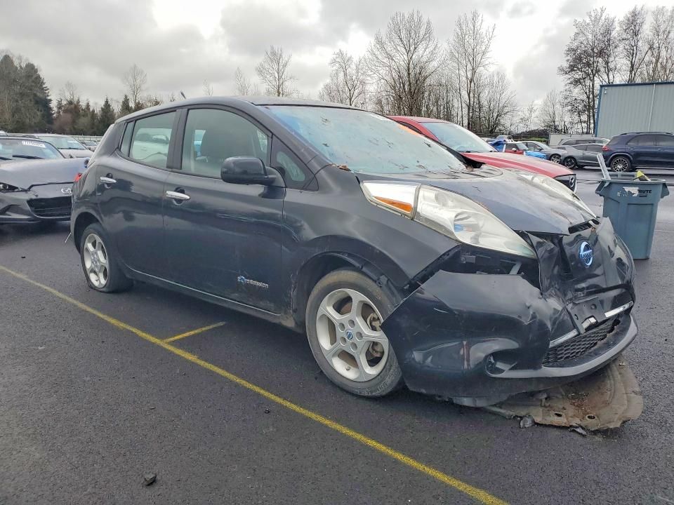 2013 Nissan Leaf s
