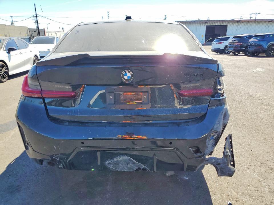 2025 BMW 330i