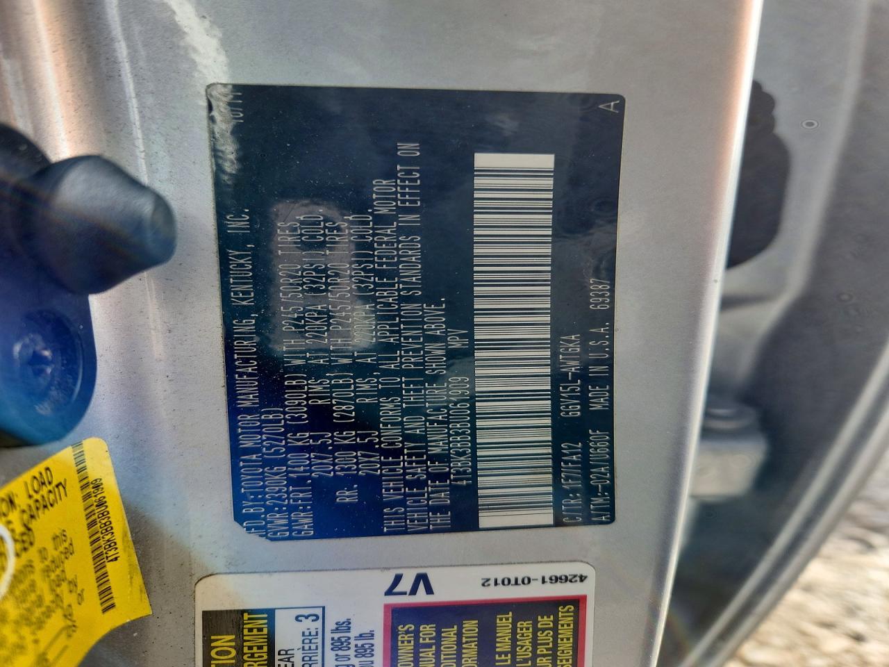 2011 Toyota Venza awd V6