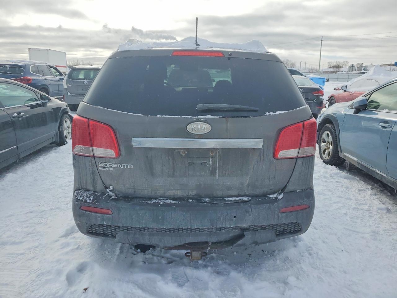 2013 KIA Sorento lx