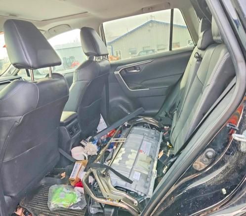 2022 Toyota Rav4 xle Premium