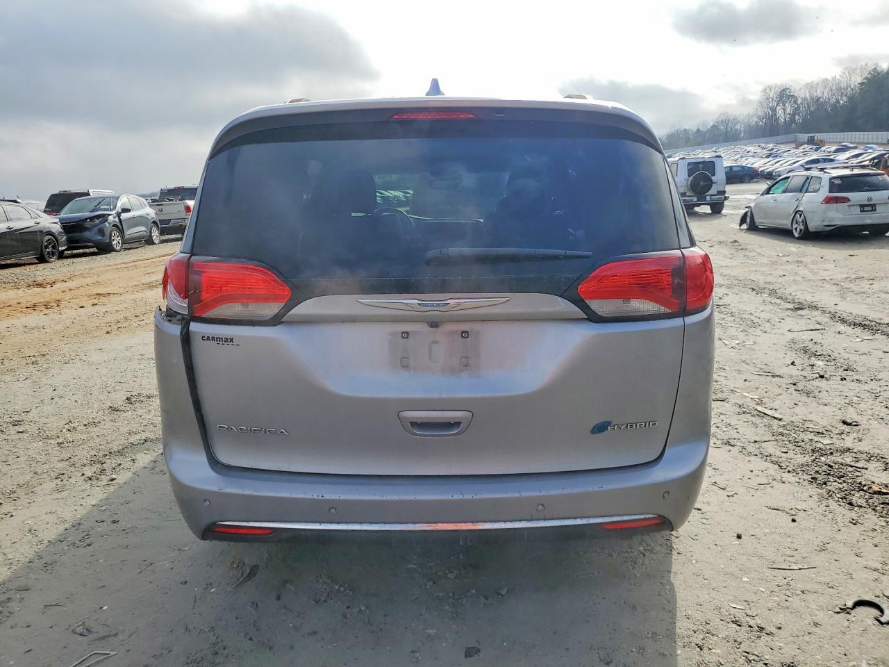 2018 Chrysler Pacifica Hybrid Limited