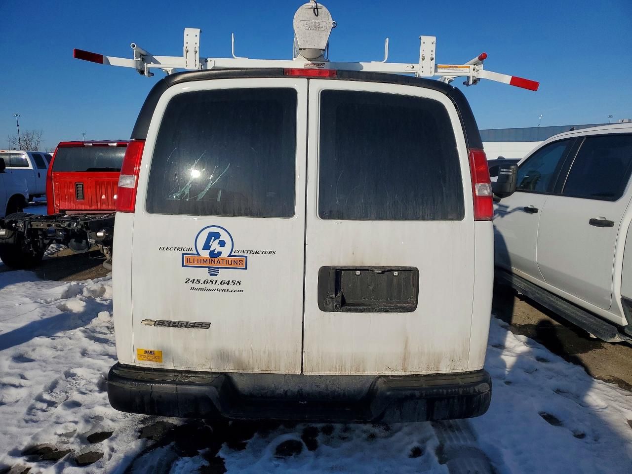 2022 Chevrolet Express 2500 Utility / Service Van