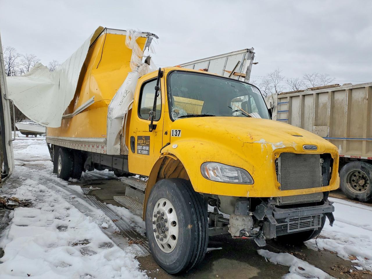 2018 Freigliner 2018 Freightliner Business Class M2 BOX Truck