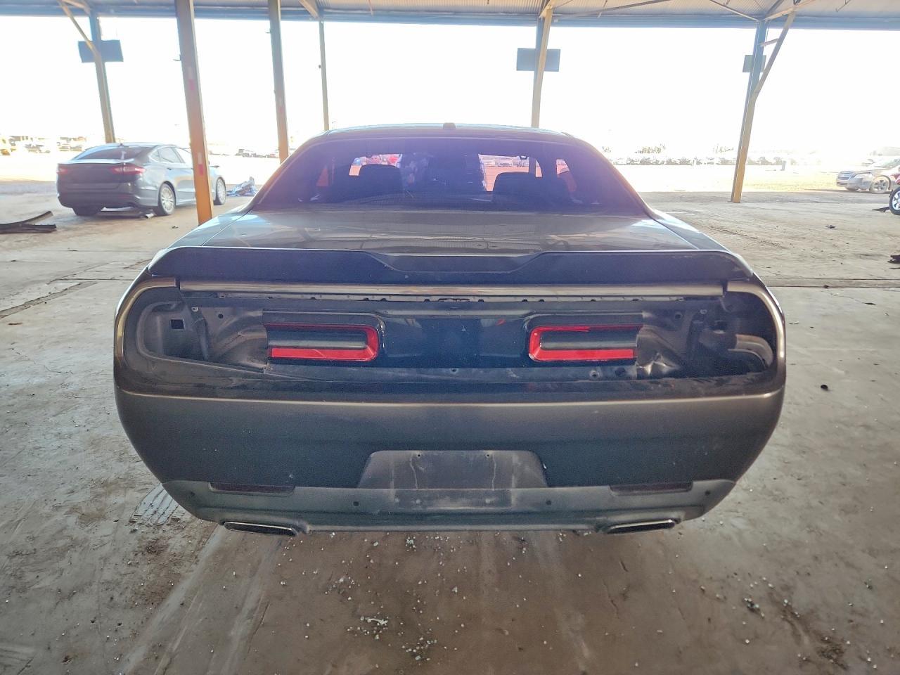 2015 Dodge Challenger sxt