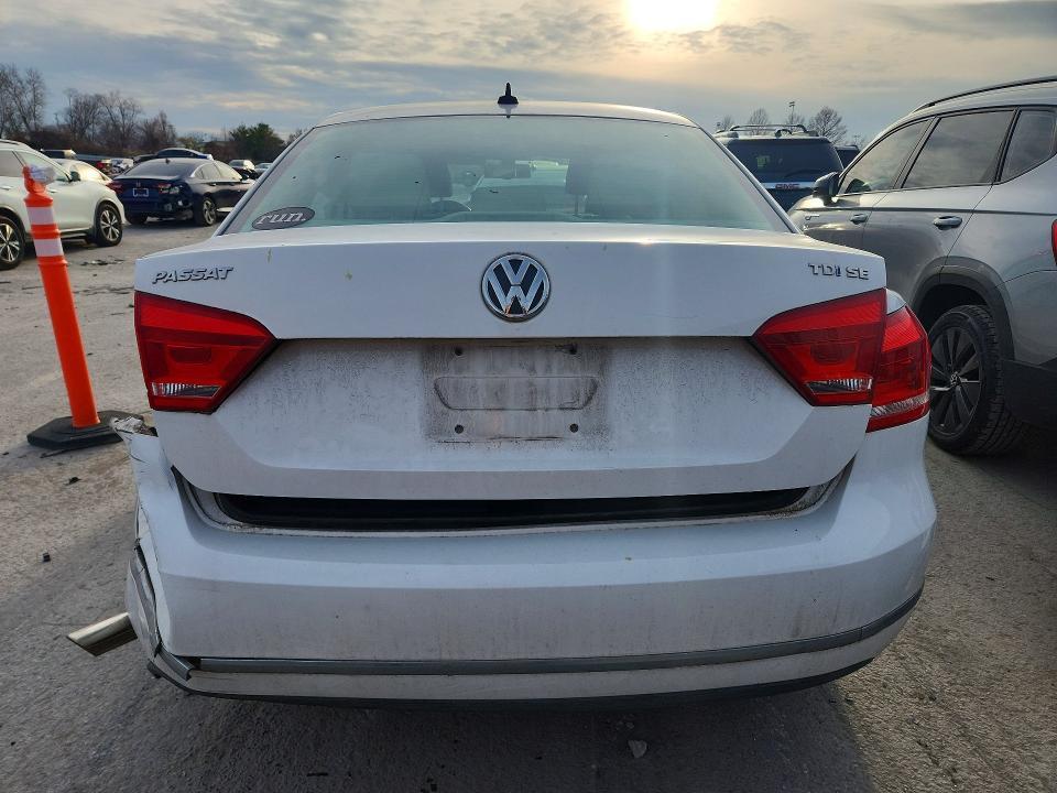 2013 Volkswagen Passat se