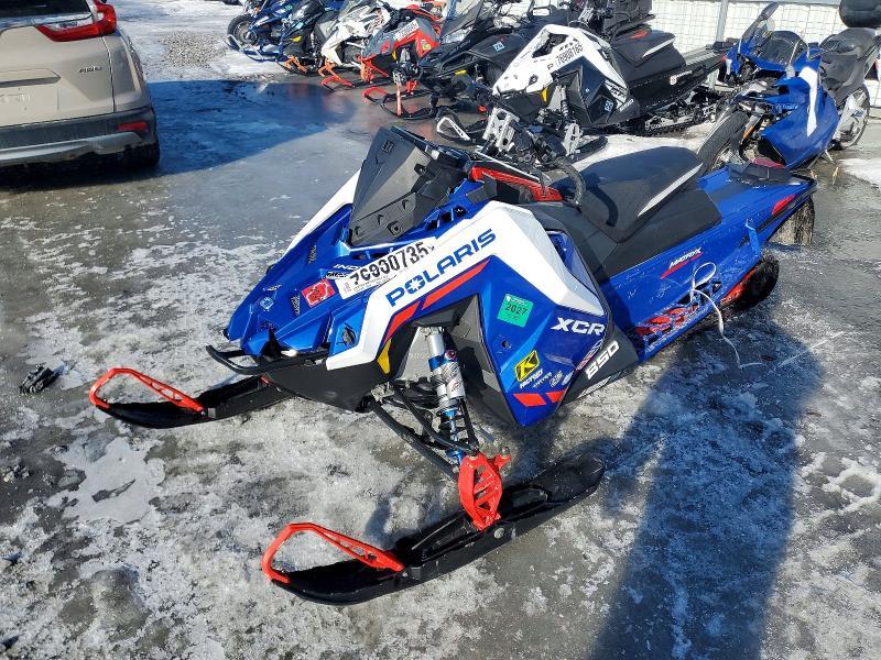 2022 Polaris Indy XCR 850 136