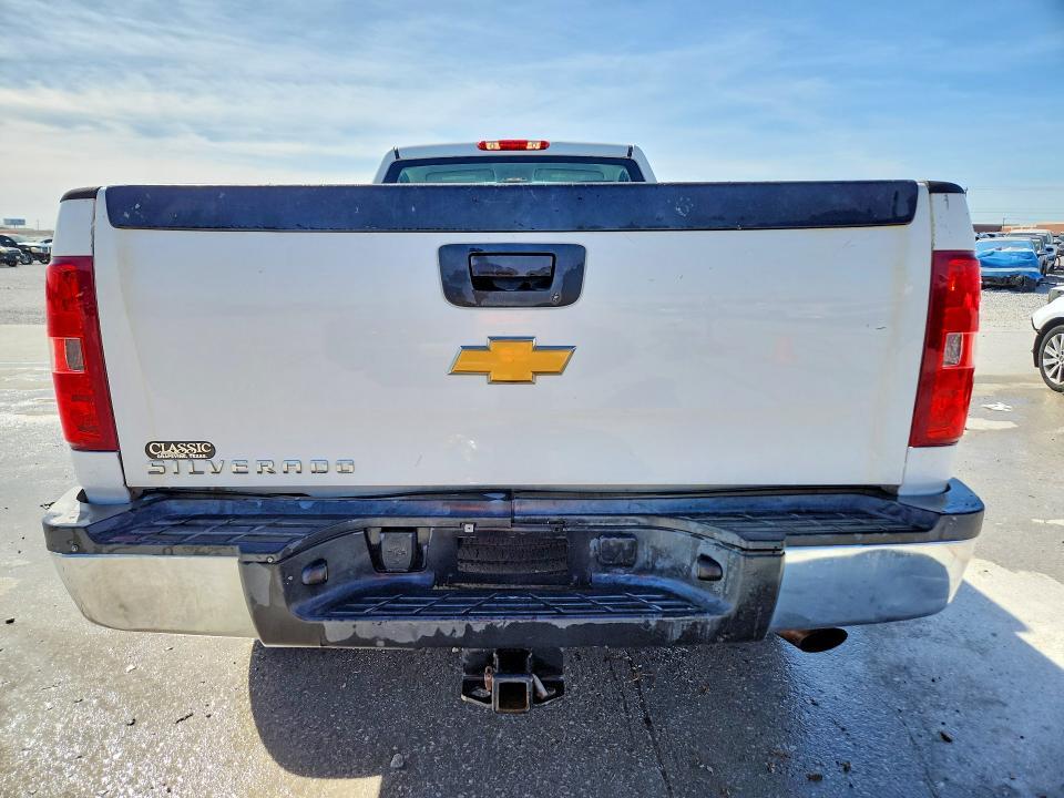 2013 Chevrolet Silverado C2500 Heavy Duty