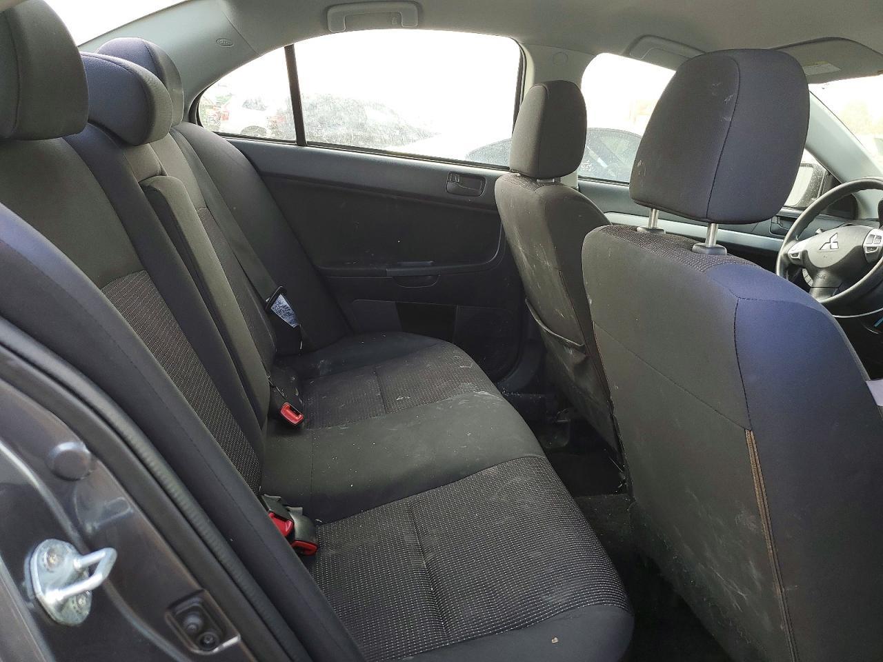 2011 Mitsubishi Lancer es