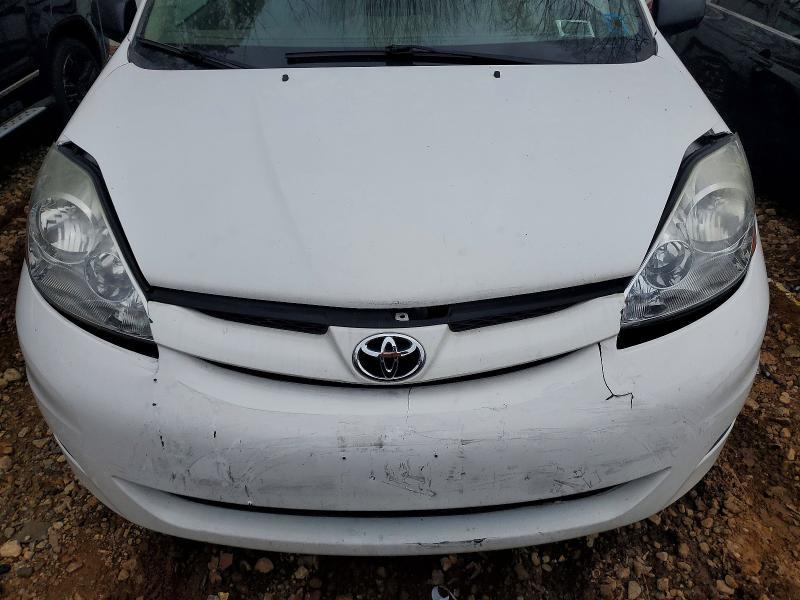 2008 Toyota Sienna