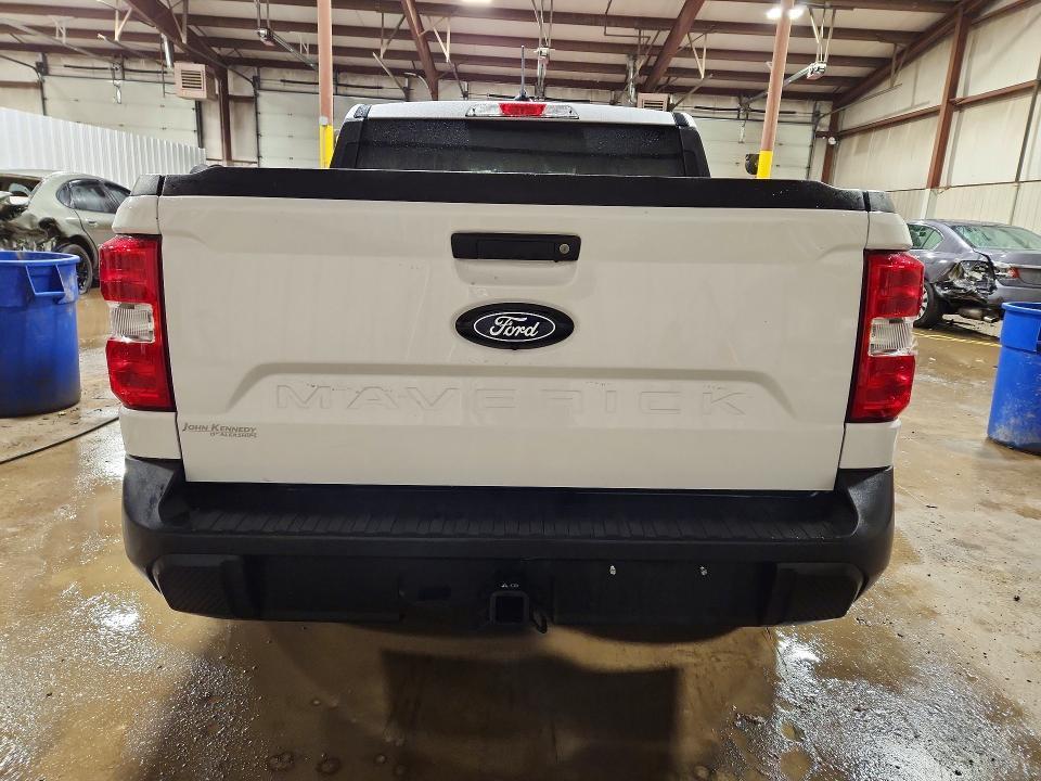 2025 Ford Maverick XL