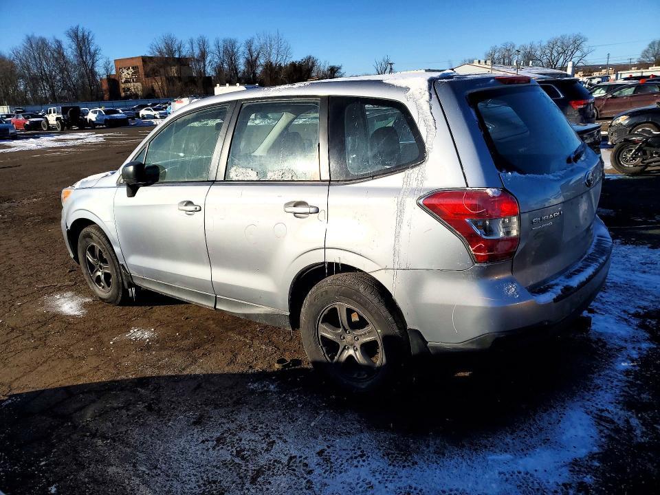 2014 Subaru Forester 2.5i