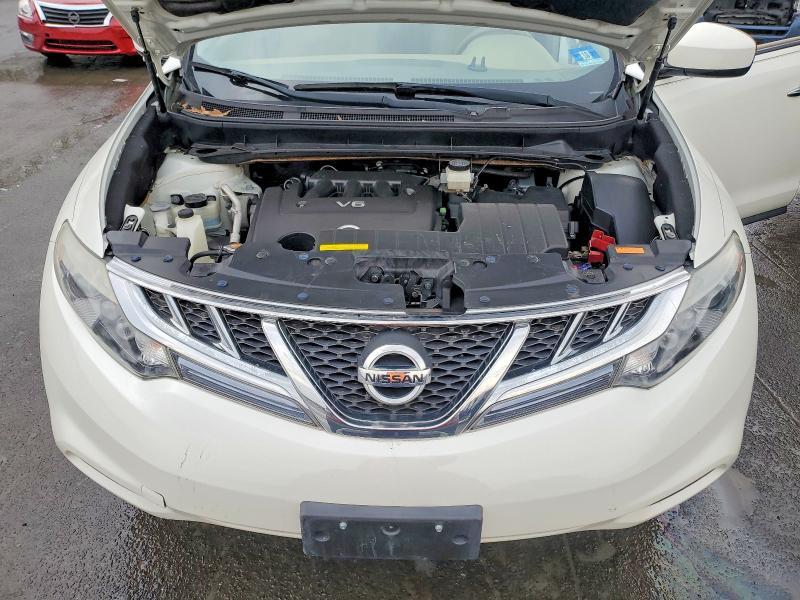 2012 Nissan Murano s