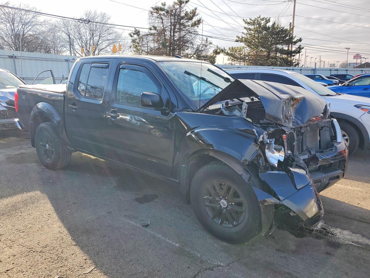 2017 Nissan Frontier SV