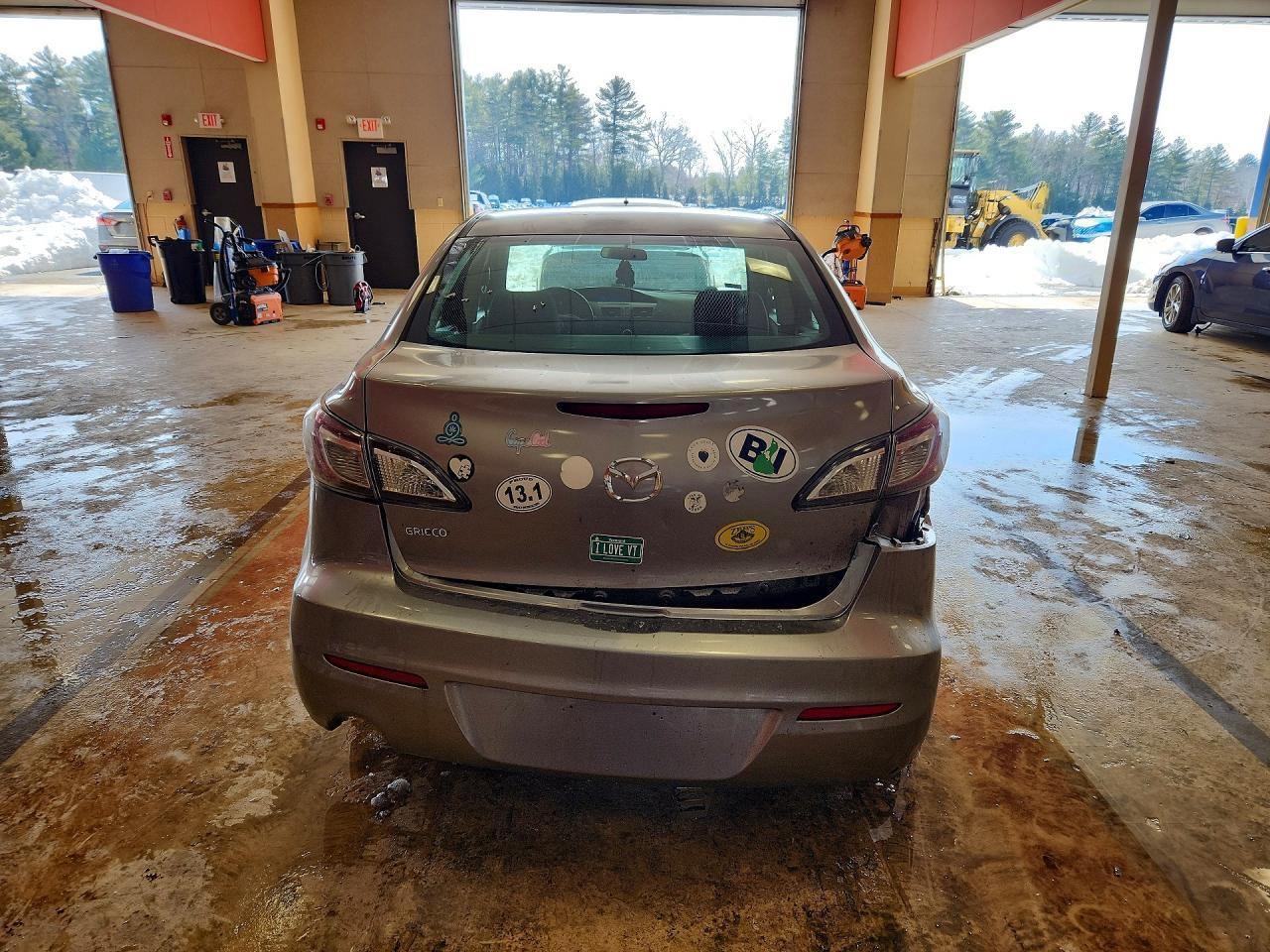2012 Mazda 3 I