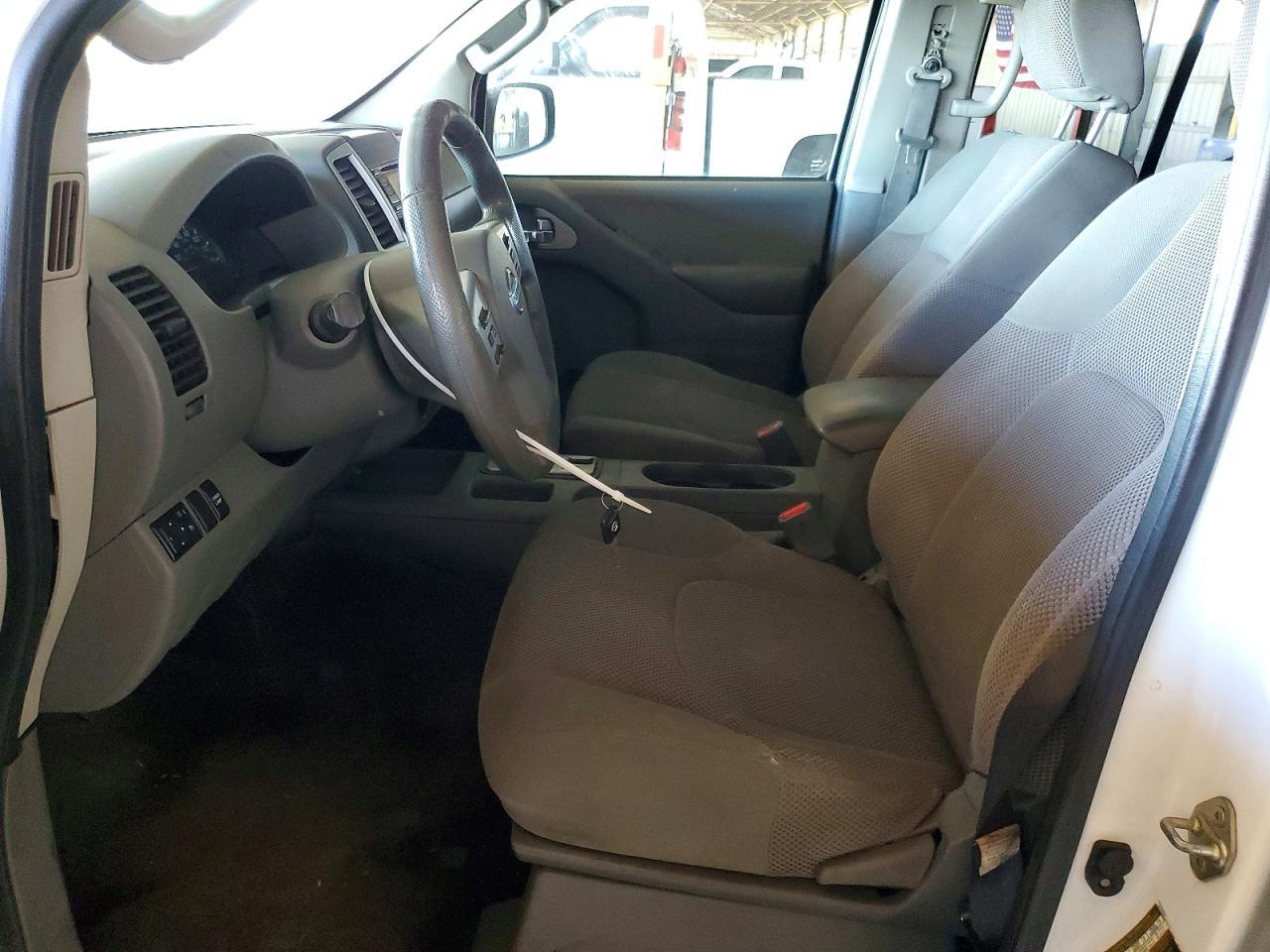 2016 Nissan Frontier S