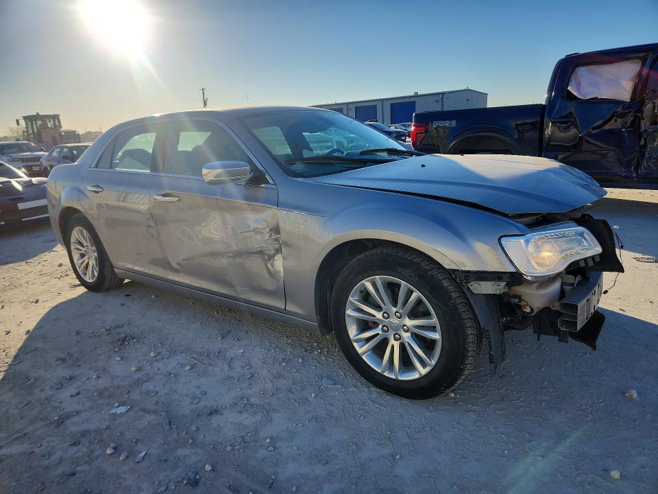 2016 Chrysler 300c