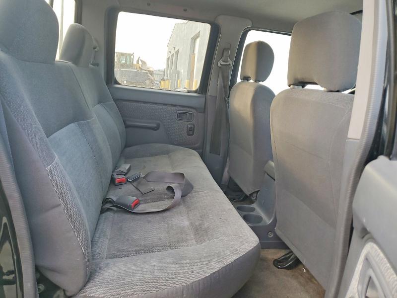 2000 Nissan Frontier XE