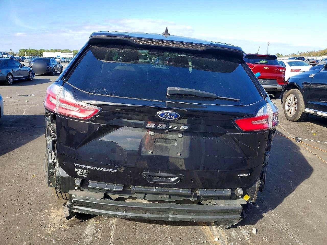 2022 Ford Edge Titanium
