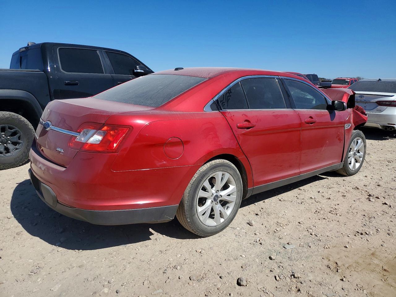 2011 Ford Taurus sel