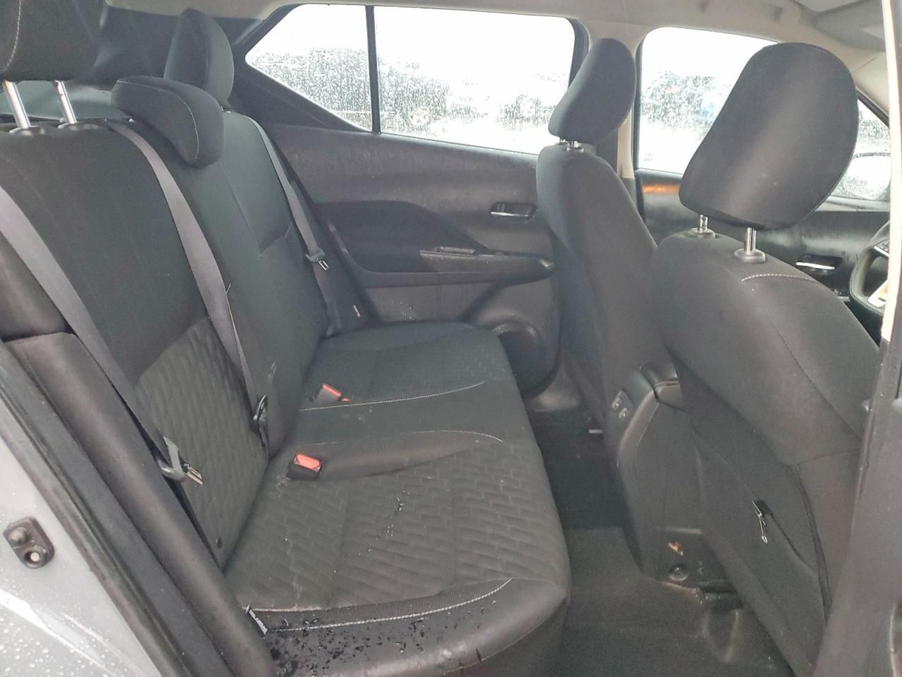 2022 Nissan Kicks sv