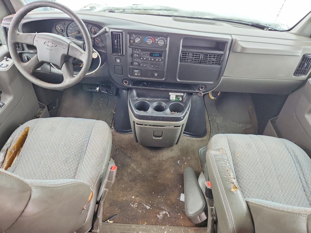 2004 Chevrolet Express G3500