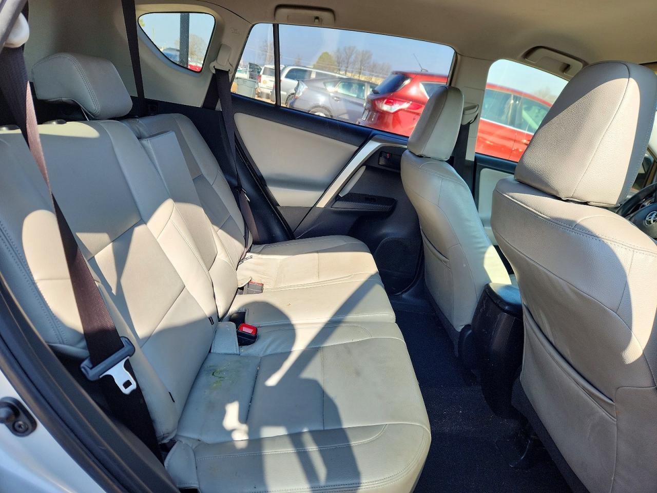2015 Toyota Rav4 le