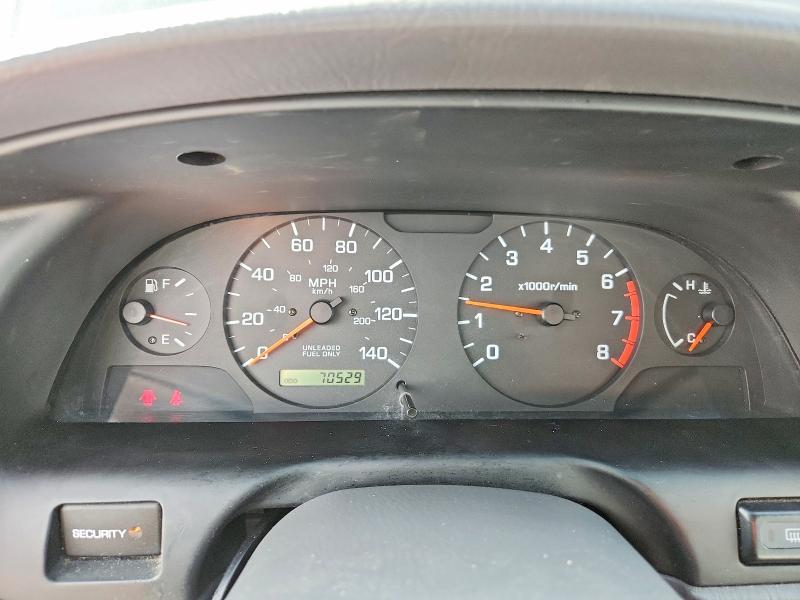 2000 Nissan Altima xe