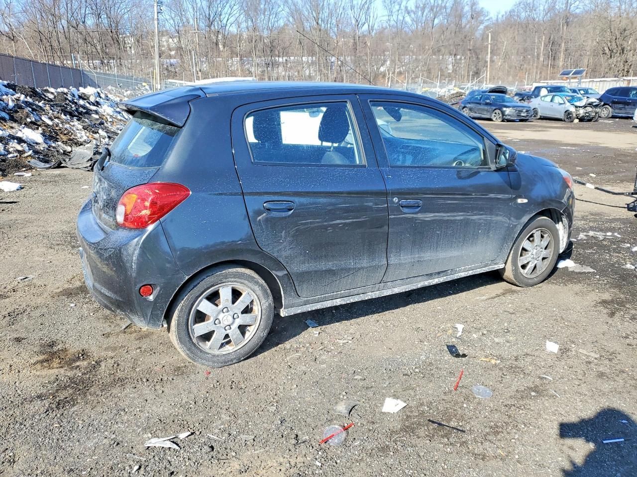2014 Mitsubishi Mirage es