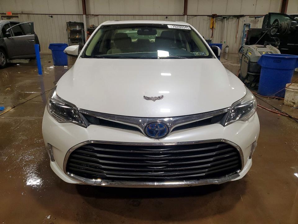 2018 Toyota Avalon Hybrid
