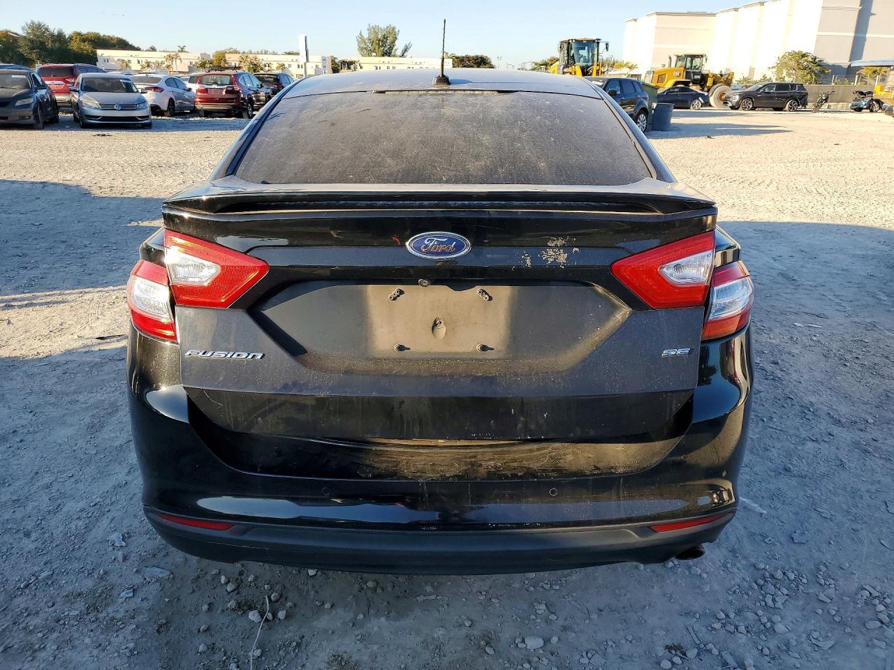 2016 Ford Fusion se