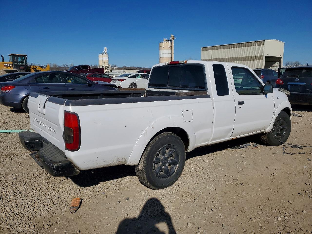 2003 Niss Frontier King cab xe