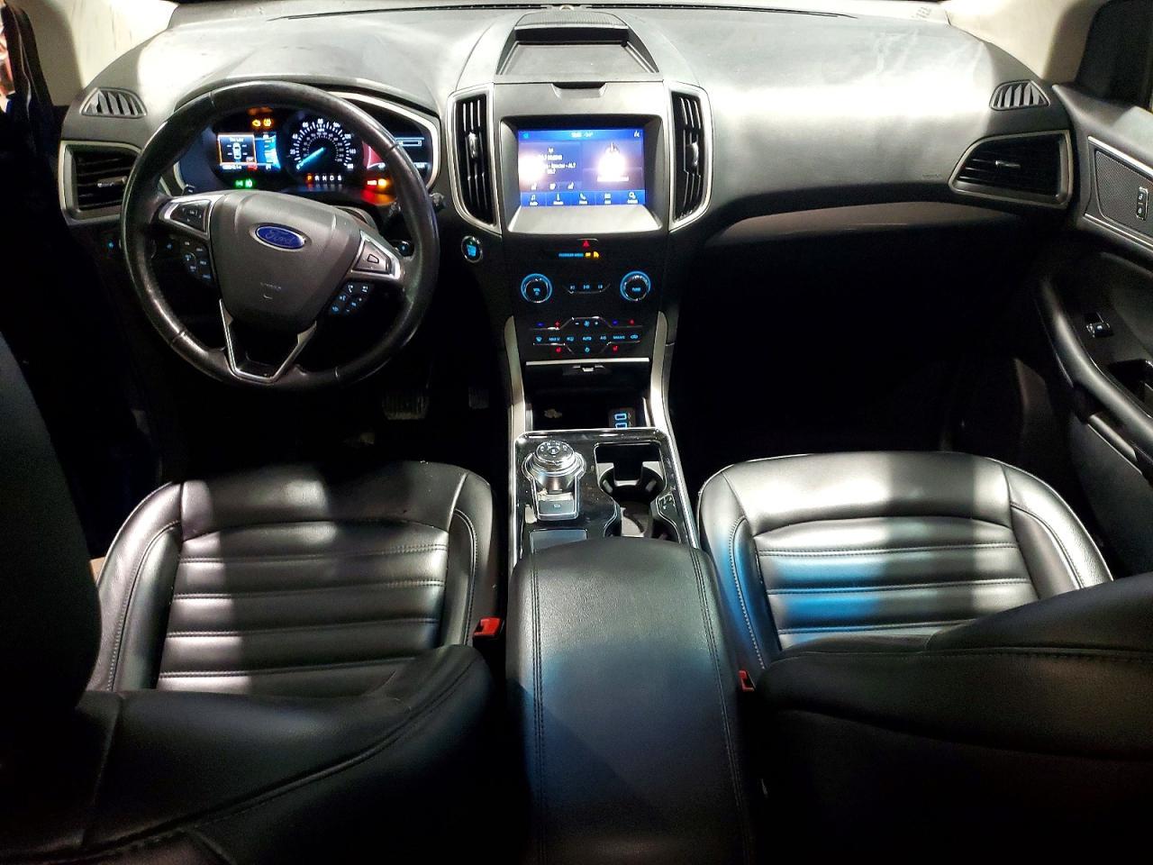 2020 Ford Edge sel