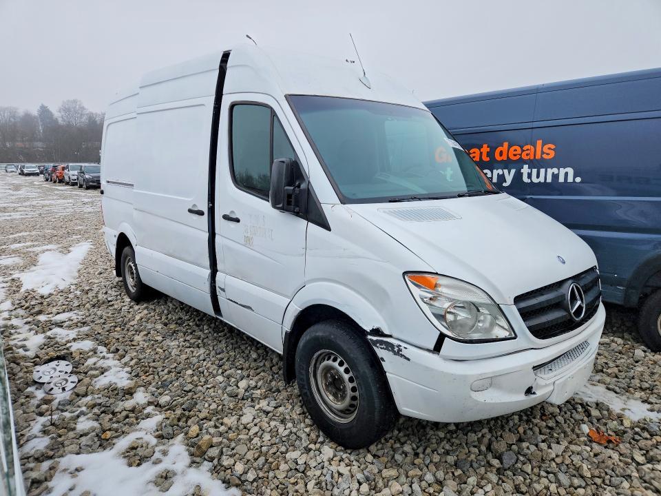 2011 Mercedes-Benz 2011 Mercedes Benz Sprinter 2500 Delivery van