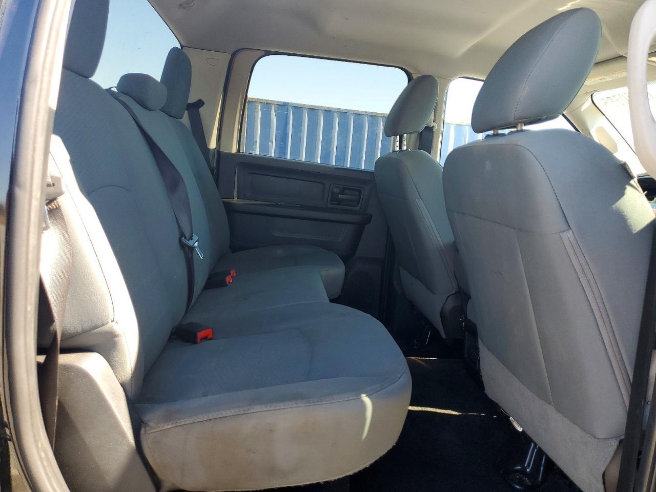 2016 Dodge Ram 1500 st