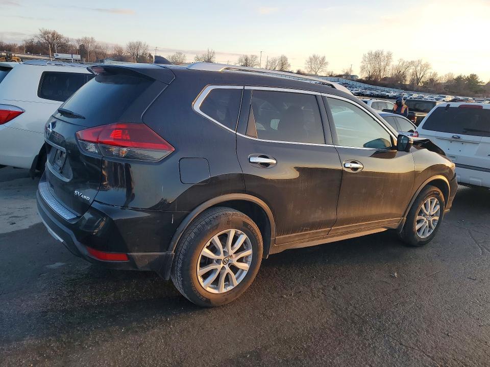 2018 Nissan Rogue s