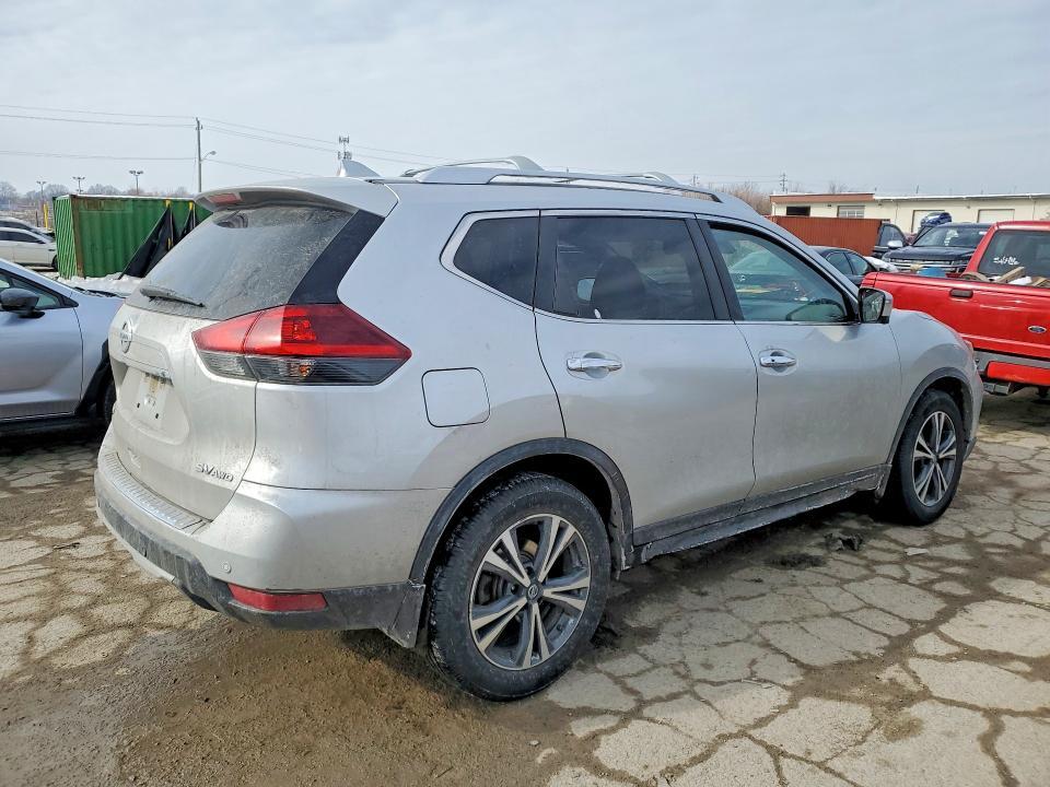 2019 Nissan Rogue sv