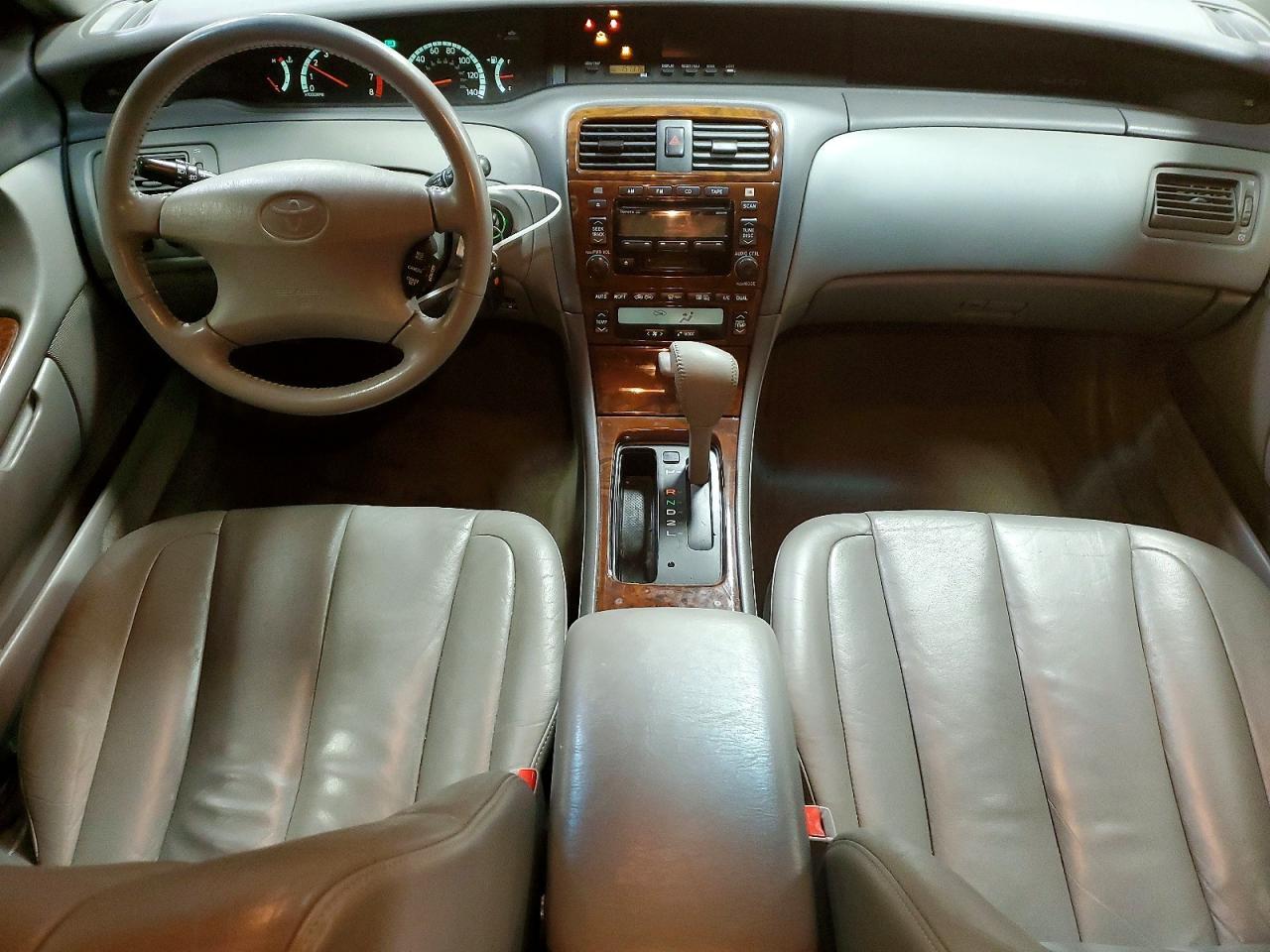 2001 Toyota Avalon xl